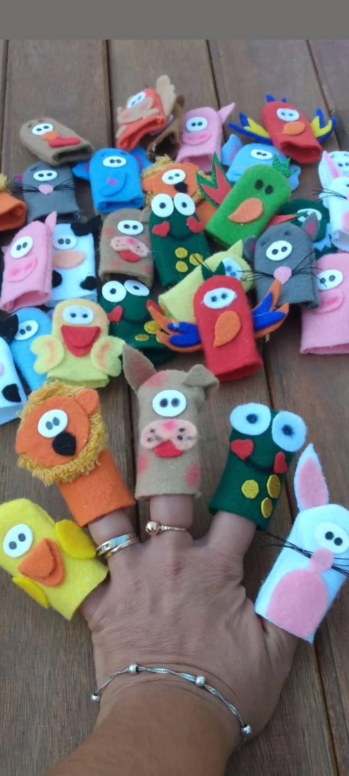 Juego Didáctico de Emociones Infantil en Goma Eva – Caritas Expresivas Artesanales x 10 unidades